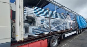 Garaż z płyty warstwowej 96m2 12m x 8m - na paletach