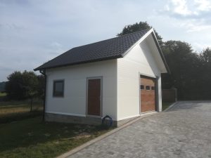 Garaż ocieplany 35m2 wykonany z płyty warstwowej pokrycie blachodachówką