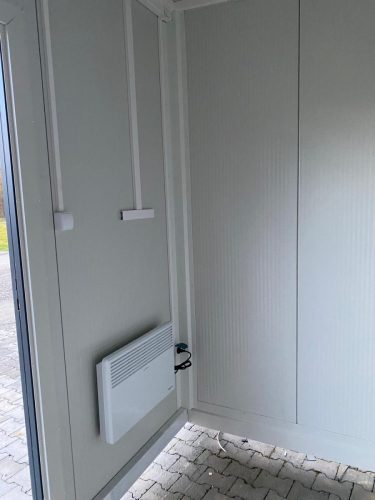 Kontener z pełnym wyposażeniem