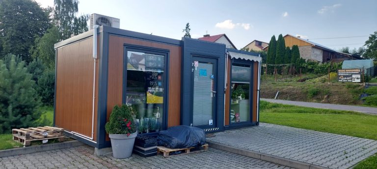 Kontener z płyt warstwowych - sklep