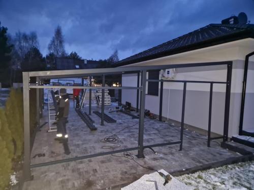 Garaż Ocieplany z płyty PiR grubość 100mm