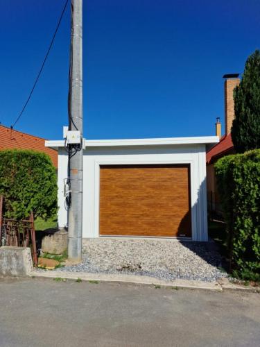 Garaż z płyty warstwowej 35m2 5m x 7m
