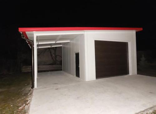 Garaż ocieplany 35m2 z boczną wiatą zdj 9
