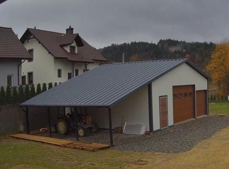 Garaż ocieplany z wiatą z płyty warstwowej zdj3