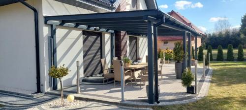 Taras Od Garage Delux