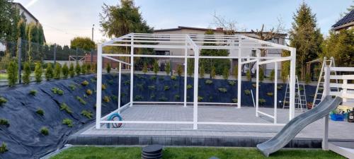 Garaż ocieplany z płyty warstwowej Garage Delux 35m2 - konstrukcja