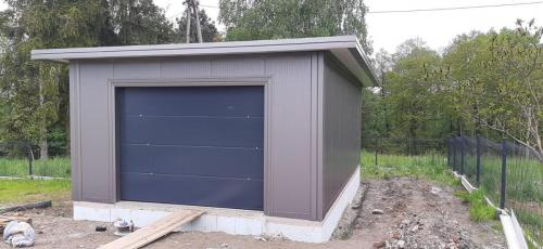 Garaż 35m2  6.80m x 5.20m 